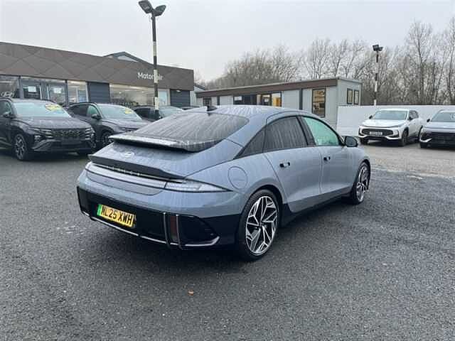 Hyundai IONIQ 6 77.4kWh Ultimate Saloon 4dr Electric Auto (228 ps)