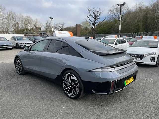 Hyundai IONIQ 6 77.4kWh Premium Saloon 4dr Electric Auto (228 ps) Blue