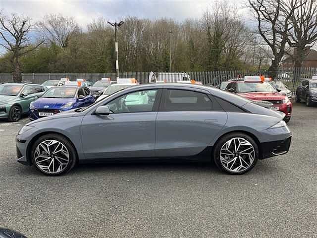 Hyundai IONIQ 6 77.4kWh Premium Saloon 4dr Electric Auto (228 ps) Blue