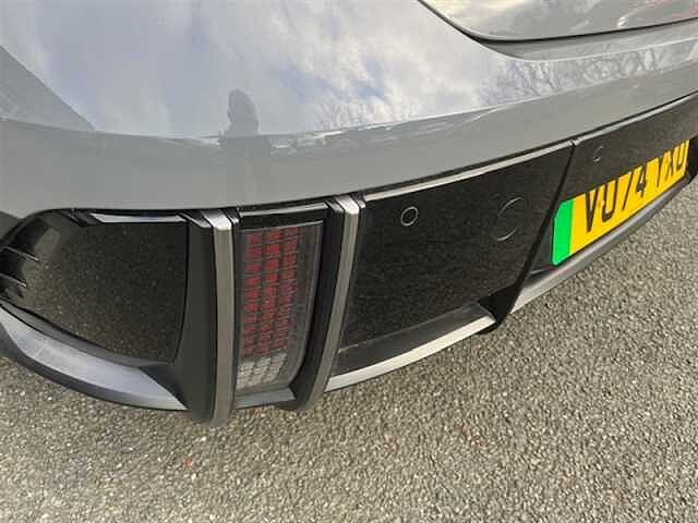 Hyundai IONIQ 6 77.4kWh Premium Saloon 4dr Electric Auto (228 ps) Blue