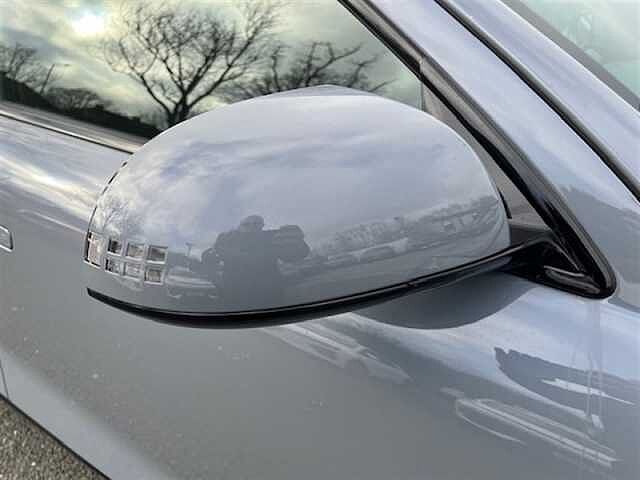 Hyundai IONIQ 6 77.4kWh Premium Saloon 4dr Electric Auto (228 ps) Blue