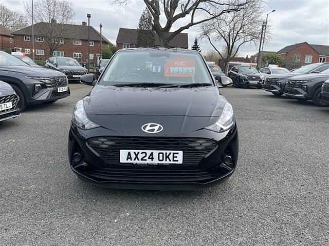 Hyundai I10 1.0 Advance Hatchback 5dr Petrol Manual Euro 6 (s/s) (63 ps) Black