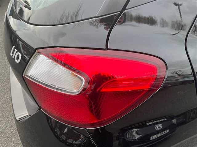 Hyundai I10 1.0 Advance Hatchback 5dr Petrol Manual Euro 6 (s/s) (63 ps) Black
