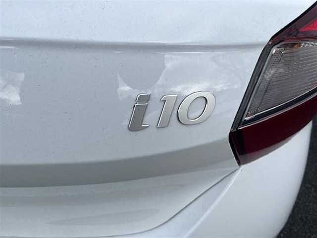 Hyundai I10 1.2 Premium Hatchback 5dr Petrol Auto Euro 6 (s/s) (84 ps) White