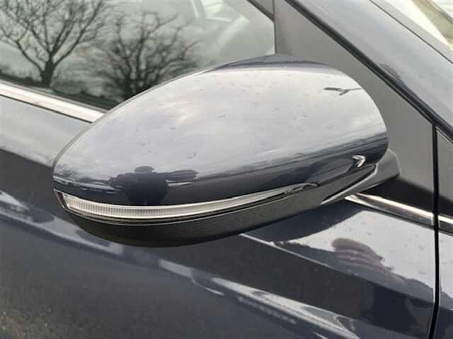 Hyundai i20 1.0 T-GDi Premium Hatchback 5dr Petrol DCT Euro 6 (s/s) (100 ps)