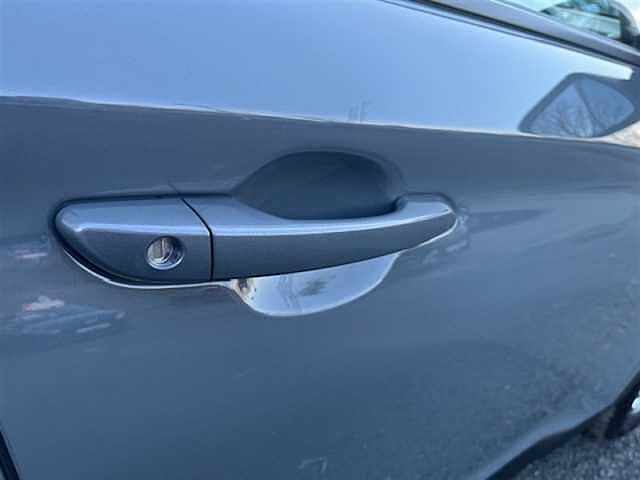 Hyundai KONA 1.0 T-GDi MHEV SE Connect SUV 5dr Petrol Hybrid Manual Euro 6 (s/s) (120 ps)