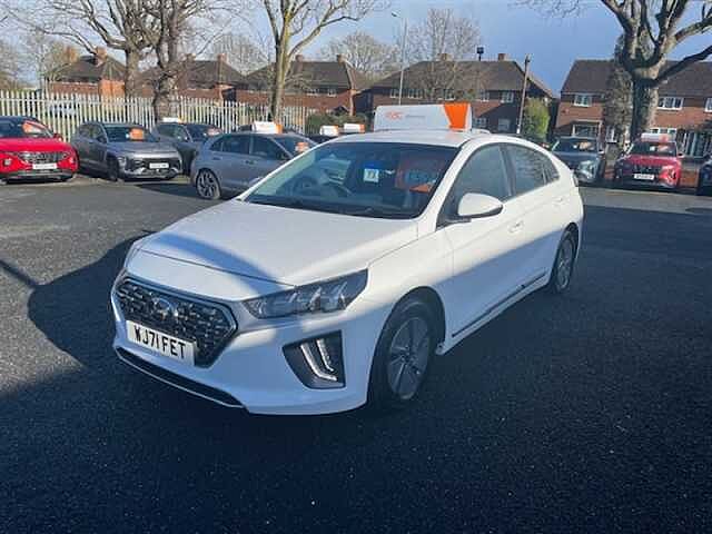 Hyundai IONIQ 1.6 h-GDi Premium Hatchback 5dr Petrol Hybrid DCT Euro 6 (s/s) (141 ps)