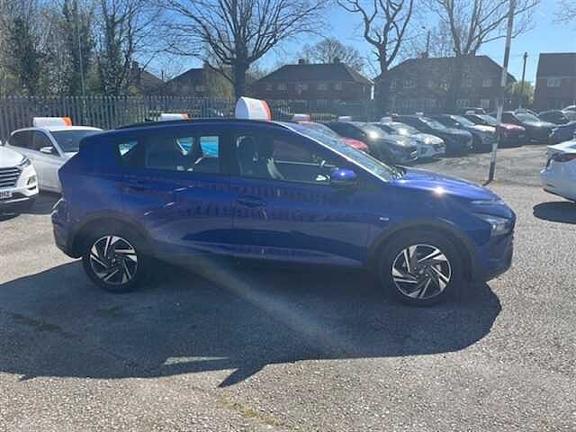 Hyundai BAYON 1.0 T-GDi MHEV SE Connect SUV 5dr Petrol Hybrid Manual Euro 6 (s/s) (100 ps) Blue