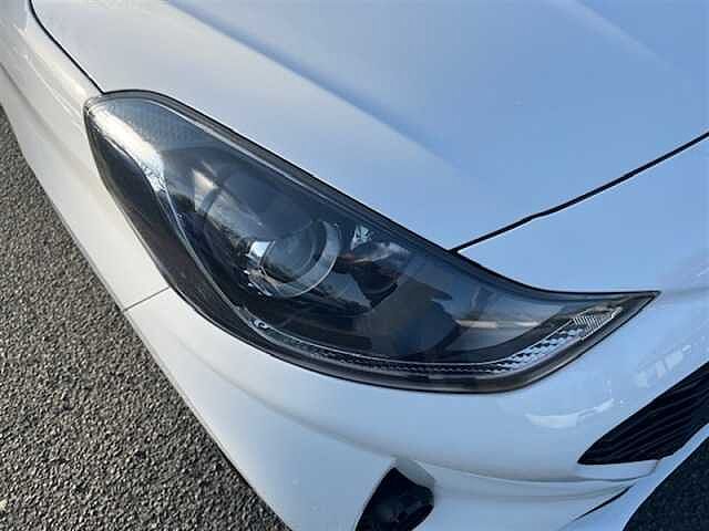 Hyundai I10 1.0 Premium Hatchback 5dr Petrol Auto Euro 6 (s/s) (63 ps) White