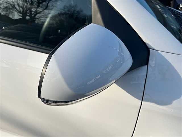 Hyundai I10 1.0 Premium Hatchback 5dr Petrol Auto Euro 6 (s/s) (63 ps) White