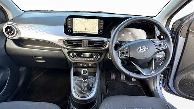 Hyundai i10 1.2 Premium Hatchback 5dr Petrol Manual Euro 6 (s/s) (79 ps)