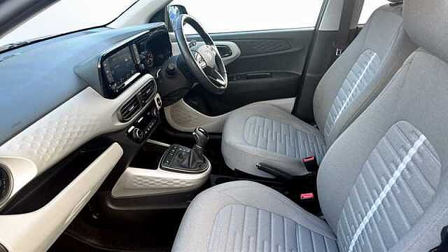 Hyundai I10 1.2 Premium Hatchback 5dr Petrol Auto Euro 6 (s/s) (84 ps) Grey