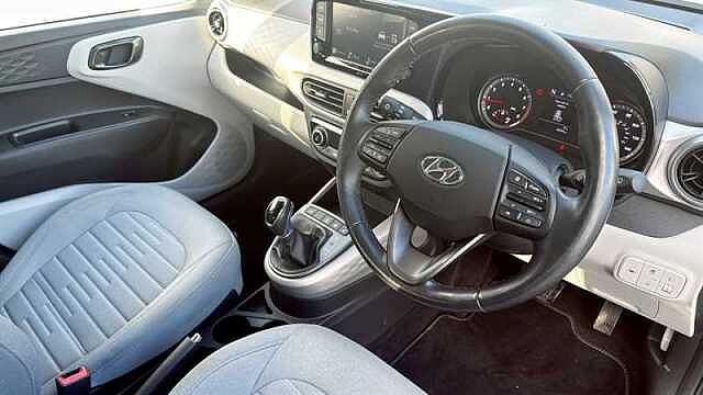 Hyundai I10 1.2 Premium Hatchback 5dr Petrol Auto Euro 6 (s/s) (84 ps) Grey