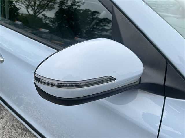 Hyundai i20 1.0 T-GDi Premium SE Nav Hatchback 5dr Petrol Manual Euro 6 (s/s) (120 ps)