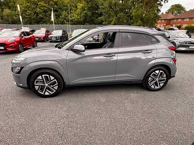 Hyundai KONA 64kWh Ultimate SUV 5dr Electric Auto (10.5kW Charger) (204 ps)