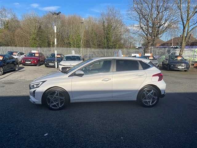 Hyundai i20 1.0 T-GDi Ultimate Hatchback 5dr Petrol DCT Euro 6 (s/s) (100 ps)