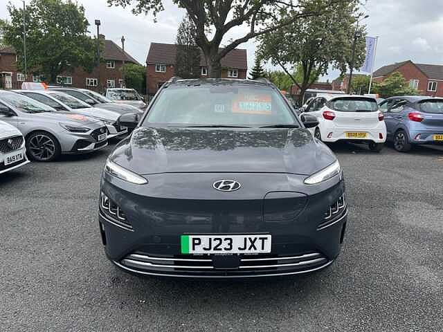 Hyundai KONA 39kWh Premium SUV 5dr Electric Auto (10.5kW Charger) (136 ps)