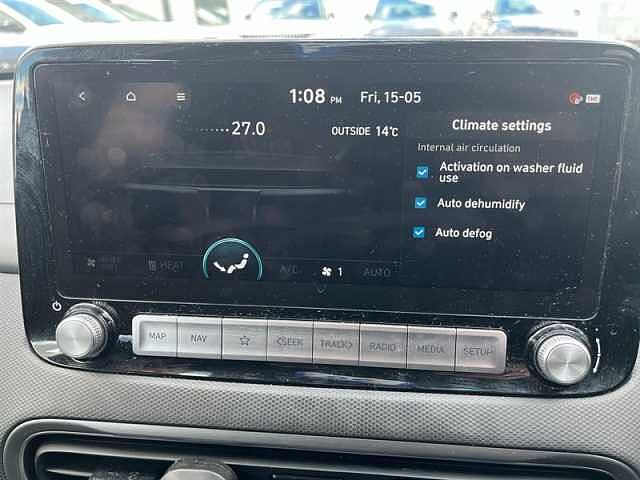 Hyundai KONA 39kWh Premium SUV 5dr Electric Auto (10.5kW Charger) (136 ps)