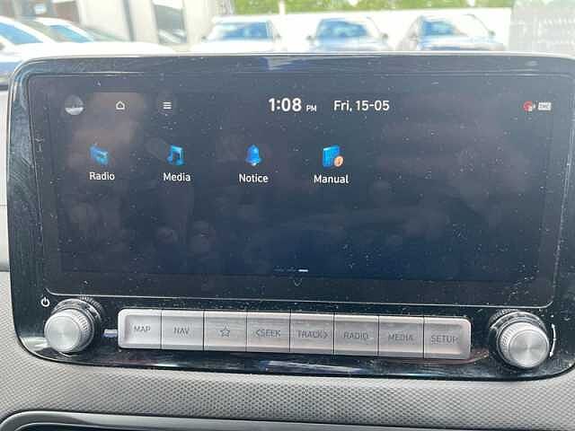 Hyundai KONA 39kWh Premium SUV 5dr Electric Auto (10.5kW Charger) (136 ps)