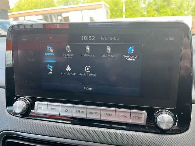 Hyundai KONA 64kWh Premium SUV 5dr Electric Auto (10.5kW Charger) (204 ps)