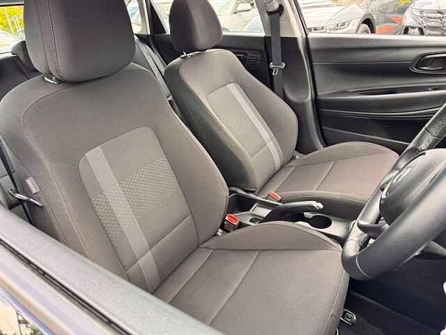 Hyundai i20 1.0 T-GDi Advance Hatchback 5dr Petrol DCT Euro 6 (s/s) (100 ps)
