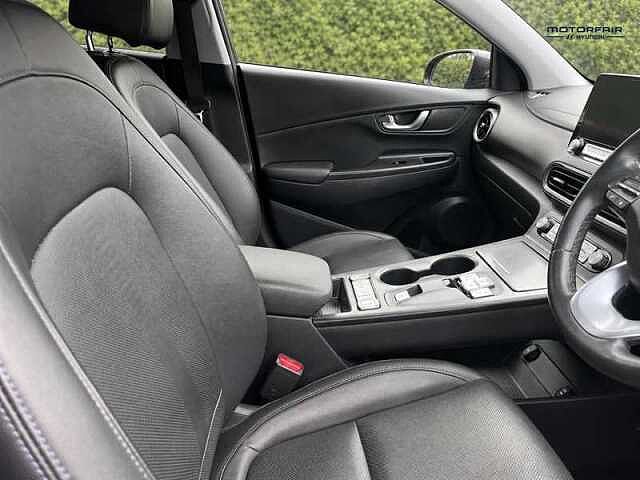 Hyundai KONA 64kWh Ultimate SUV 5dr Electric Auto (10.5kW Charger) (204 ps)