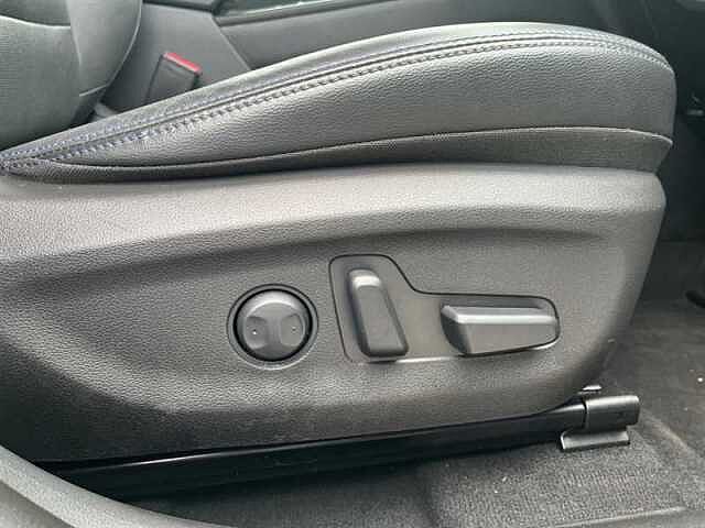 Hyundai KONA 64kWh Ultimate SUV 5dr Electric Auto (10.5kW Charger) (204 ps)