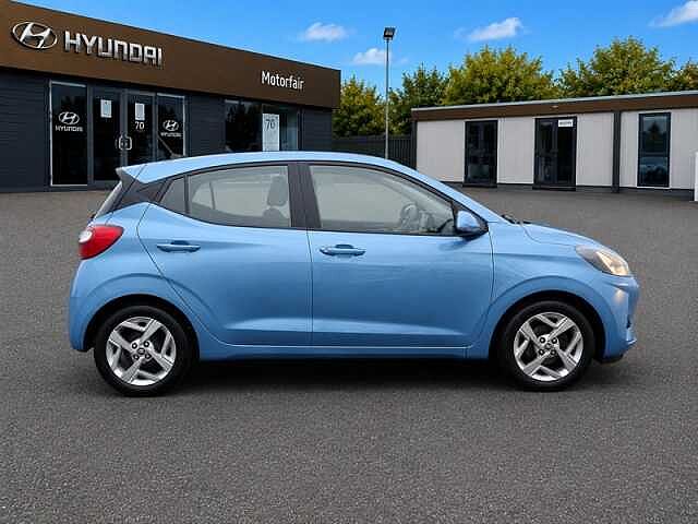 Hyundai i10 1.0 SE Connect Hatchback 5dr Petrol Manual Euro 6 (s/s) (67 ps)