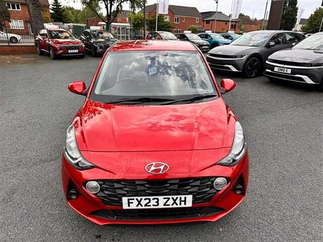 Hyundai I10 1.0 SE Connect Hatchback 5dr Petrol Manual Euro 6 (s/s) (67 ps) Red