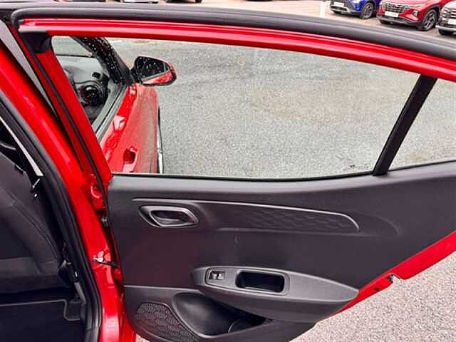 Hyundai I10 1.0 SE Connect Hatchback 5dr Petrol Manual Euro 6 (s/s) (67 ps) Red