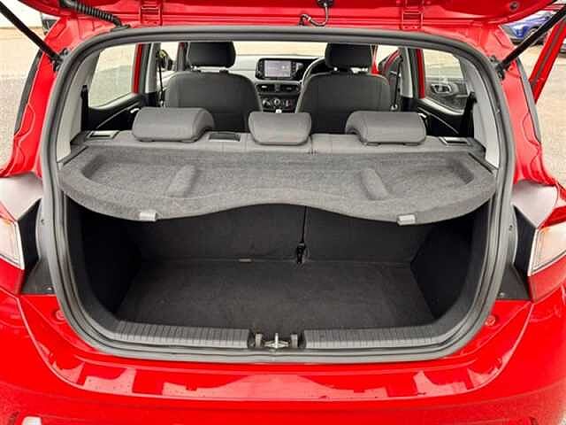 Hyundai I10 1.0 SE Connect Hatchback 5dr Petrol Manual Euro 6 (s/s) (67 ps) Red