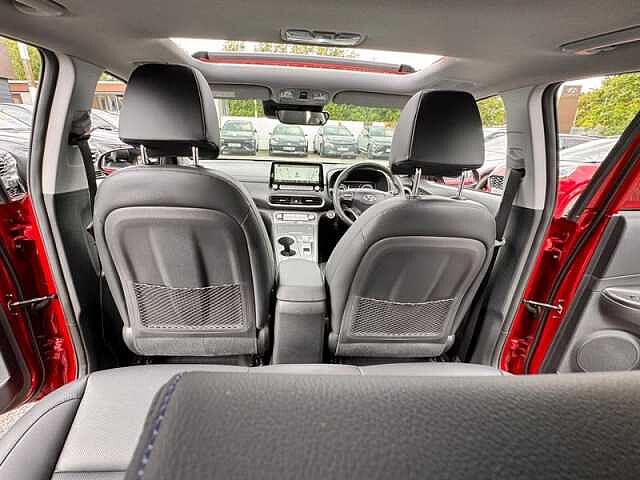 Hyundai KONA 64kWh Ultimate SUV 5dr Electric Auto (10.5kW Charger) (204 ps)