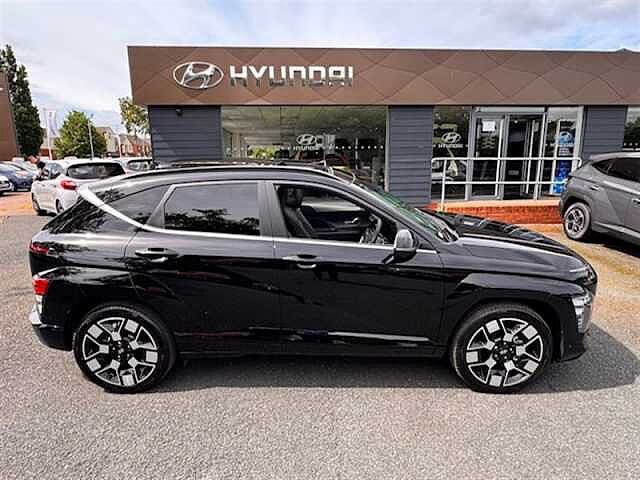 Hyundai KONA 65.4kWh Ultimate SUV 5dr Electric Auto (218 ps)