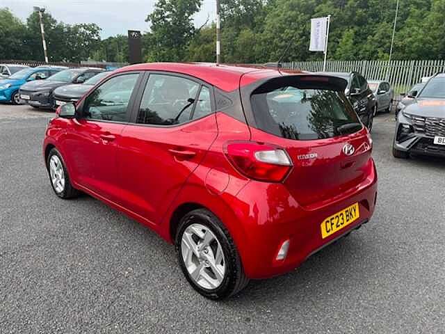 Hyundai i10 1.0 SE Connect Hatchback 5dr Petrol Manual Euro 6 (s/s) (67 ps)