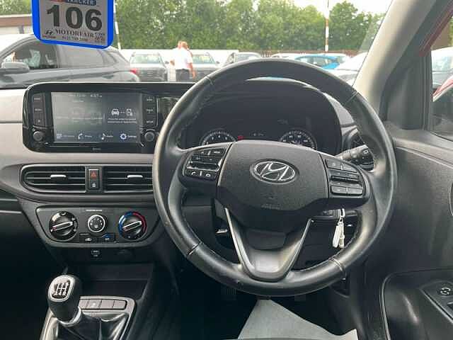 Hyundai i10 1.0 SE Connect Hatchback 5dr Petrol Manual Euro 6 (s/s) (67 ps)