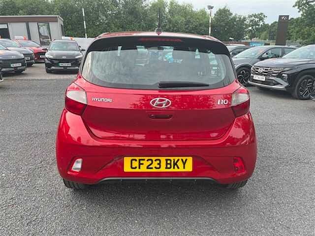 Hyundai i10 1.0 SE Connect Hatchback 5dr Petrol Manual Euro 6 (s/s) (67 ps)