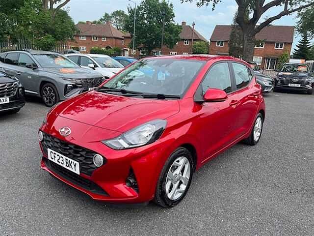 Hyundai i10 1.0 SE Connect Hatchback 5dr Petrol Manual Euro 6 (s/s) (67 ps)