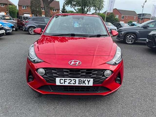 Hyundai i10 1.0 SE Connect Hatchback 5dr Petrol Manual Euro 6 (s/s) (67 ps)
