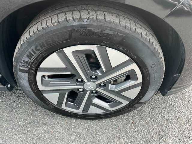Hyundai KONA 64kWh Ultimate SUV 5dr Electric Auto (10.5kW Charger) (204 ps)