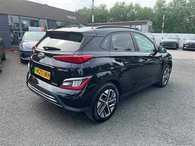 Hyundai KONA 64kWh Ultimate SUV 5dr Electric Auto (10.5kW Charger) (204 ps)