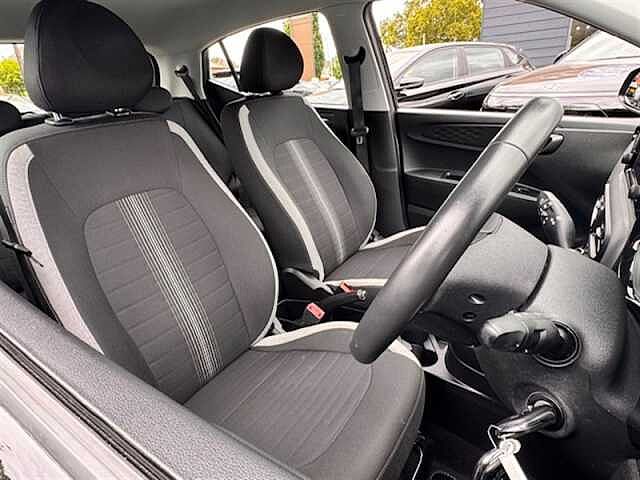 Hyundai i10 1.0 Advance Hatchback 5dr Petrol Manual Euro 6 (s/s) (63 ps)