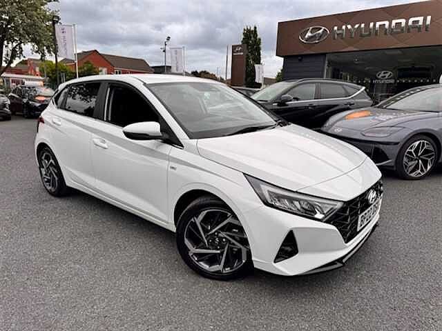 Hyundai i20 1.0 T-GDi MHEV Premium Hatchback 5dr Petrol Hybrid DCT Euro 6 (s/s) (100 ps)