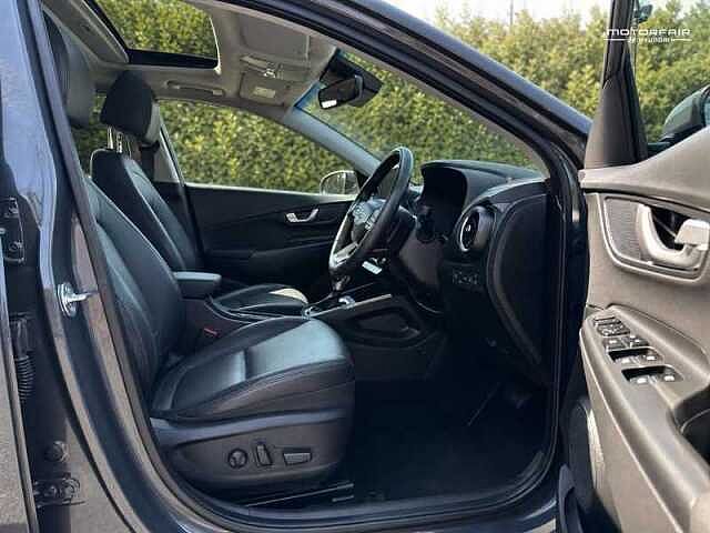 Hyundai KONA 1.6 h-GDi Ultimate SUV 5dr Petrol Hybrid DCT Euro 6 (s/s) (141 ps)