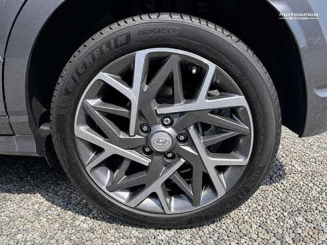 Hyundai KONA 1.6 h-GDi Ultimate SUV 5dr Petrol Hybrid DCT Euro 6 (s/s) (141 ps)