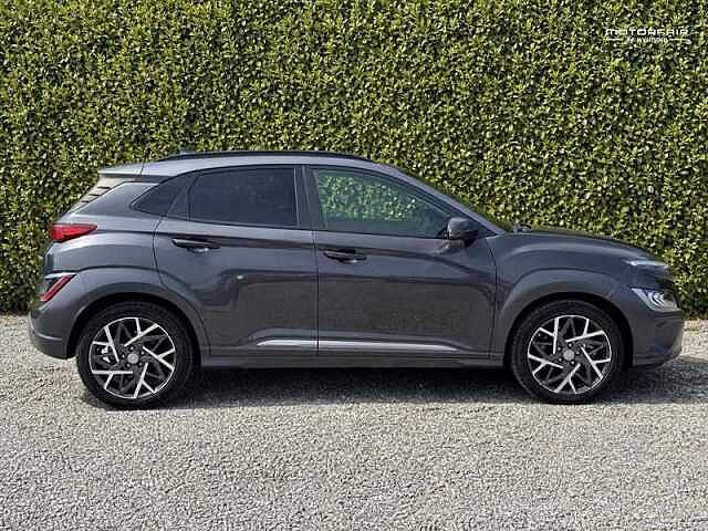 Hyundai KONA 1.6 h-GDi Ultimate SUV 5dr Petrol Hybrid DCT Euro 6 (s/s) (141 ps)