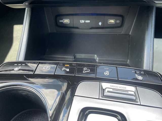Hyundai TUCSON 1.6 h T-GDi Premium SUV 5dr Petrol Hybrid Auto Euro 6 (s/s) (230 ps)