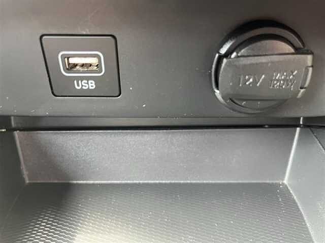 Hyundai i10 1.0 SE Connect Hatchback 5dr Petrol Manual Euro 6 (s/s) (67 ps)