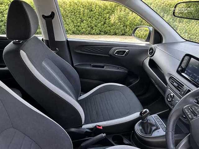 Hyundai i10 1.2 SE Connect Hatchback 5dr Petrol Auto Euro 6 (s/s) (84 ps)