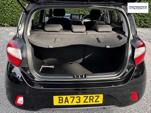 Hyundai i10 1.0 Premium Hatchback 5dr Petrol Manual Euro 6 (s/s) (67 ps)