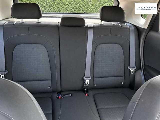 Hyundai KONA 1.6 h-GDi Premium SUV 5dr Petrol Hybrid DCT Euro 6 (s/s) (141 ps)